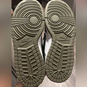 Wmns Dunk Low medium olive